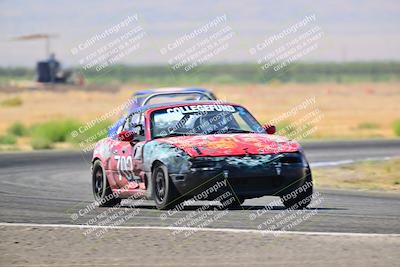 media/Sep-29-2024-24 Hours of Lemons (Sun) [[6a7c256ce3]]/Sunrise (1115a-1130a)/